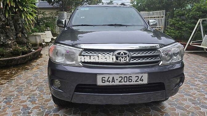 Toyota Fortuner 2010 2.5G, máy móc bao không lỏi