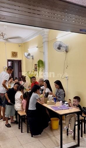 Sang quán ăn Mặt tiền lớn,90m2 NQB, p13,Tân Bình, 9 triệu, đông dân
