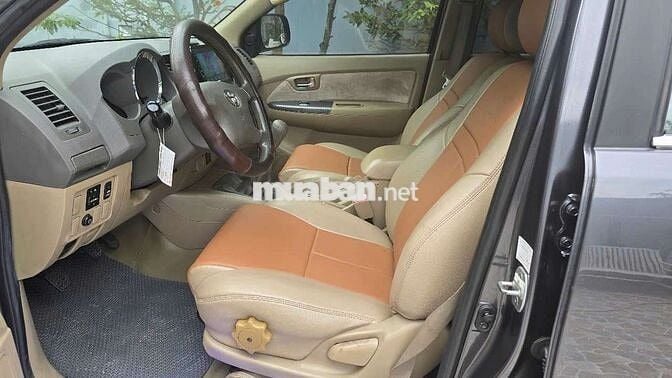 Toyota Fortuner 2010 2.5G, máy móc bao không lỏi