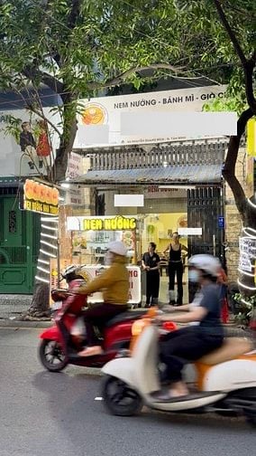 Sang quán ăn Mặt tiền lớn,90m2 NQB, p13,Tân Bình, 9 triệu, đông dân