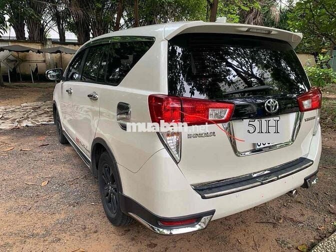 Toyota Innova Venturer - 160 km 2019