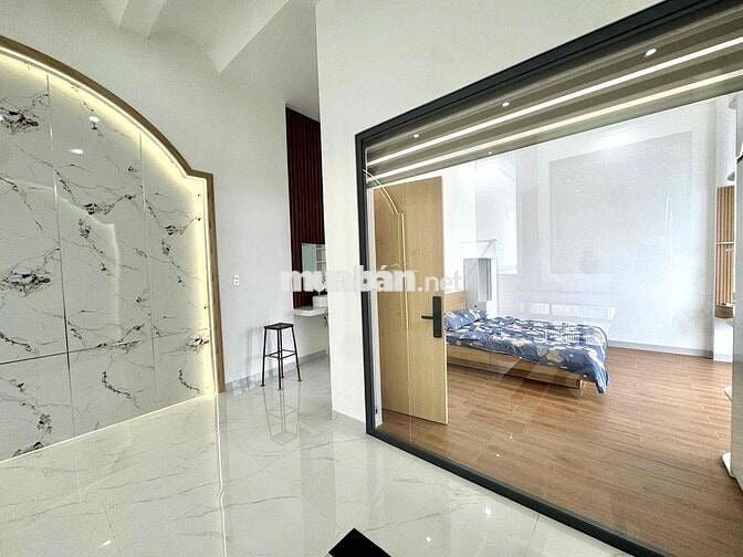 Nhà mê lệch tầng hiện đại bật nhất ngay trung tâm phố          • Căn 1