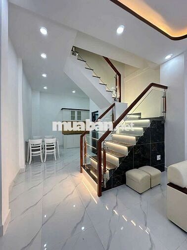 Nhà HƯƠNG LỘ 2 [4x10, 1lau, 2pn, 2toilet] full nội thất