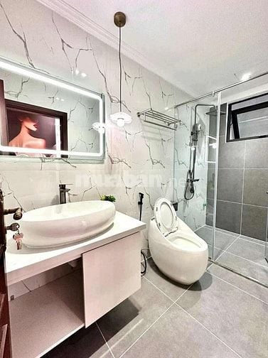Trần Cung 38m2*5T nhà đẹp lung linh cách ngõ to 30m, nhà thoáng 7.4 tỷ