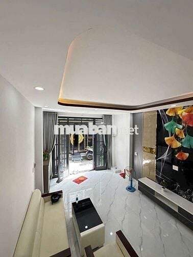 Nhà HƯƠNG LỘ 2 [4x10, 1lau, 2pn, 2toilet] full nội thất