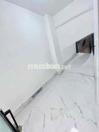NHÀ XINH 3 PHÒNG NGỦ - HẺM XE HƠI - PHƯỜNG 3 - QUẬN 8 - NHỈNH 3 TỶ