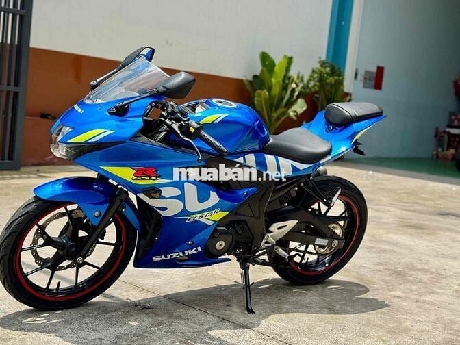 Suzuki GsxR150 keng lướt sẵn mới về , bao hồ sơ