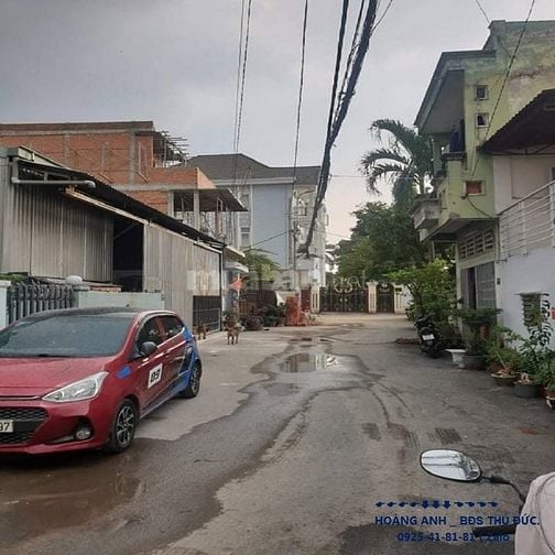 BÁN DÃY TRỌ NGAY THỊ TRẤN HÓC MÔN 120m2 GIÁ 880 TRIỆU