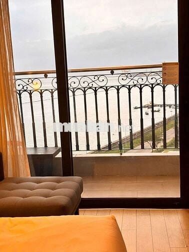 CẦN BÁN CĂN STUDIO TẠI Wyndham Danang Golden Bay Hotel