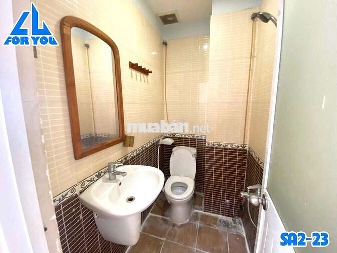Phòng cửa sổ full nội thất gần CVPM Quang Trung