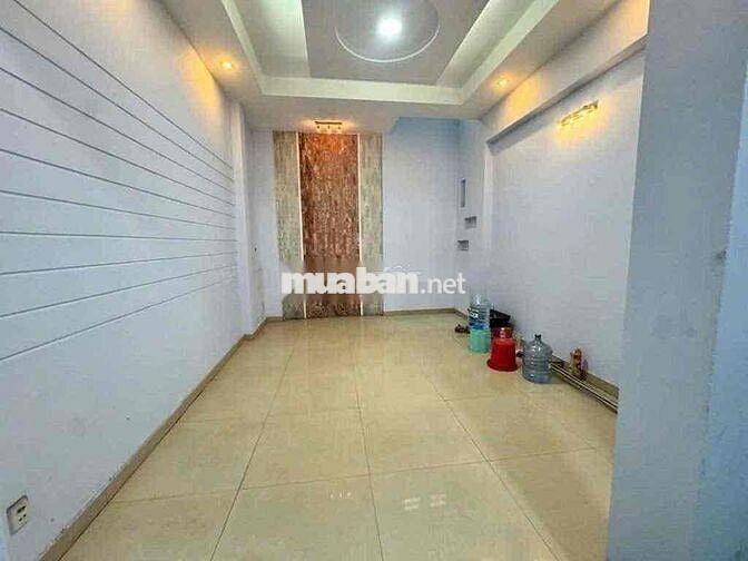 Cho thuê nhà đường tan sơn nhì - Phường. tân sơn nhì . đúc 3 tấm : 4p