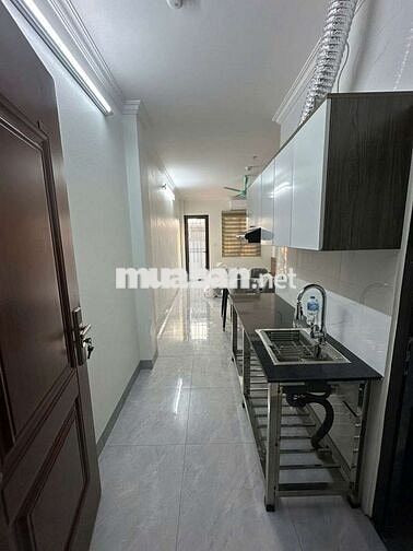 Cho thuê CCMN 30m2 Full đồ, phòng rộng ban công thoáng tại Quan Nhân