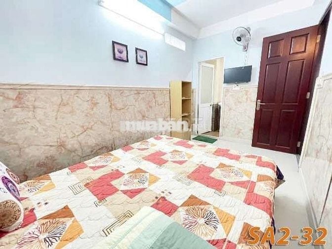 Phòng cửa sổ full nội thất gần CVPM Quang Trung