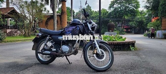 Husky Classic màu đen