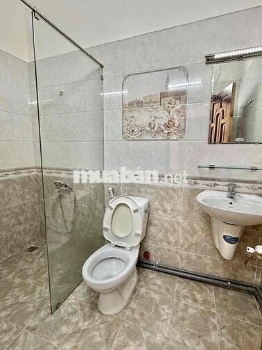 Phòng ngay Trung Sơn, sát Quận 7, Quận 5, SGu, STU, TDT, KHTN, UEH