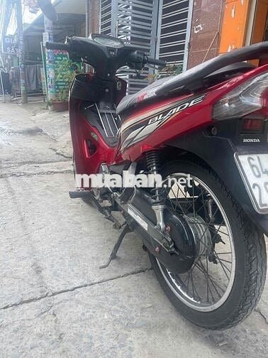 BLADE máy êm xe đẹp B64.