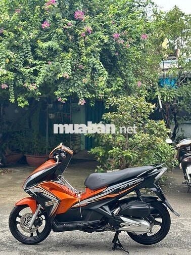 🌈 Xe honda Airblade 2014 màu cam đen mới 90 %