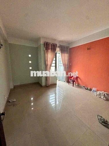Cho thuê nhà đường tan sơn nhì - Phường. tân sơn nhì . đúc 3 tấm : 4p