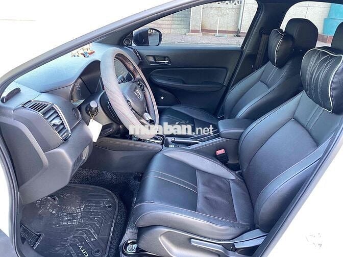 Honda City 2025 RS 1.5 AT - 8700 km