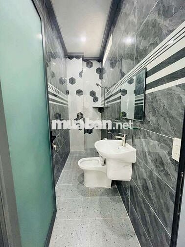 CHO THUÊ NHÀ: 
TRỆT 3 LẦU TUYỆT ĐẸP - NHÀ MỚI 100% - LỘ GIỚI 30M