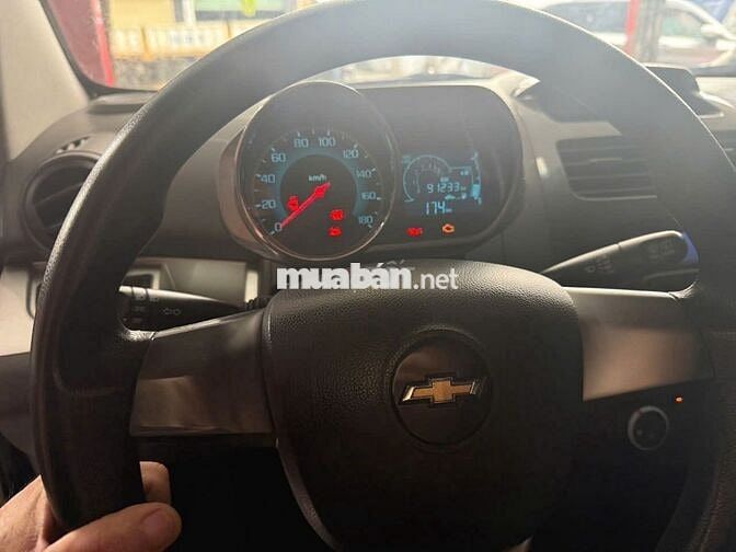 Chevrolet Spark 2015 1.2MT – Giá 135 Triệu