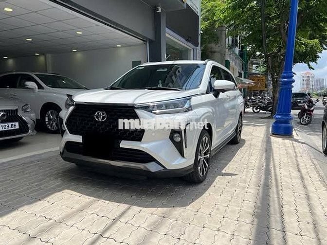 Toyota Veloz Cross Top 2023 - 12031Km