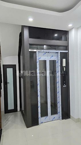 6 Tầng thang máy xây mới tại 766 Đê La Thành  33m2 Full đồ, mới, SĐ