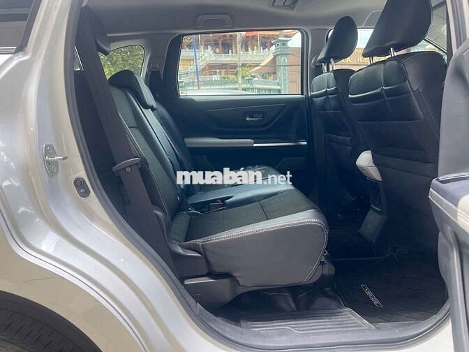 Toyota Veloz Cross Top 2023 - 12031Km