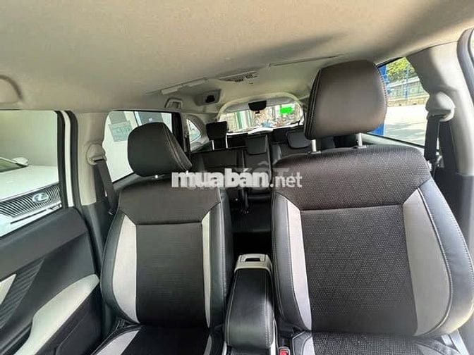 Toyota Veloz Cross Top 2023 - 12031Km