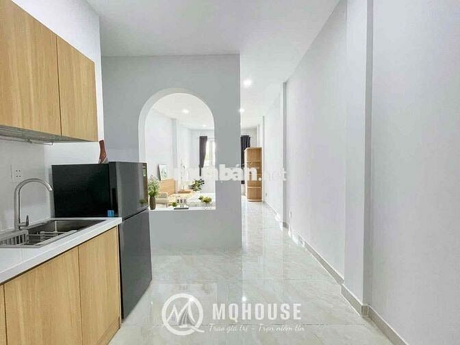 CHDV full nội thất tách bếp ban công, cửa sổ cực thoáng ngay chợ PVH