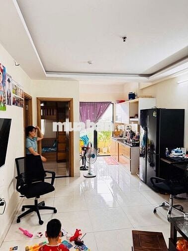 Bán gấp căn hộ 2PN chung cư Tecco Tower 61m2 giá 1,57 tỷ gần Vincom