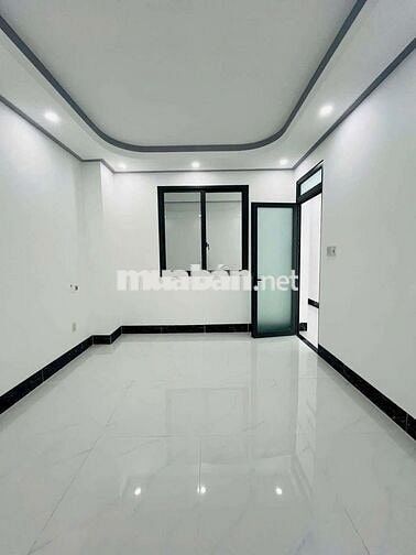 CHO THUÊ NHÀ: 
TRỆT 3 LẦU TUYỆT ĐẸP - NHÀ MỚI 100% - LỘ GIỚI 30M