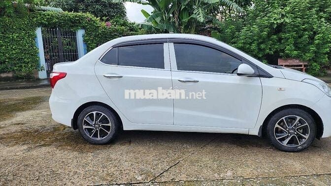 Huynhdai i10 2020 Sedan MT- 92000 km