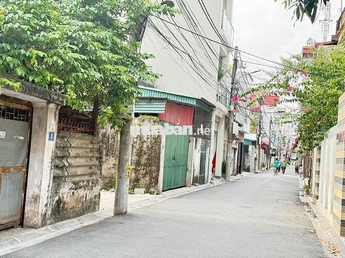 💥 NHÀ ĐẸP LÔ GÓC 4 TẦNG DÂN XÂY TÂM HUYẾT– Ô TÔ ĐỖ CỔNG - HẢI BỐI💥