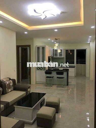 Nhà mặt tiền 100m2, 3 tầng, đường Điện Biên Phủ