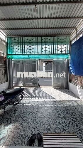 CHO THUÊ NHÀ - TRỤC CHÍNH HẺM 115 ĐƯỜNG CMT8 - 3 PHÒNG NGỦ- 2 MÁY LẠNH
