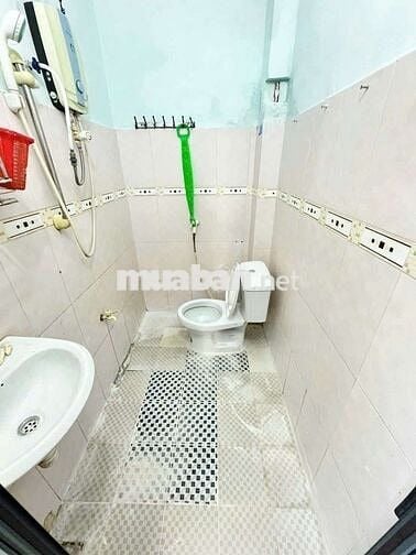 Nhà cho thuê khu Ăn Uống Nguyễn Sơn (1PN 1WC) hẻm bé nhà mới vô ở ngay