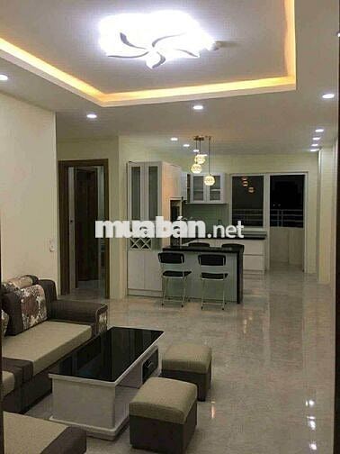 Nhà mặt tiền 100m2, 3 tầng, đường Điện Biên Phủ