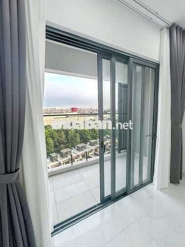 Cho thuê nhanh căn hộ Diamond Alnata giá siêu tốt ,nhà nội thất cơ bản