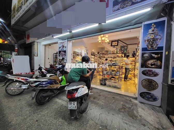 Mặt Tiền Đường Ba Vân Ngay Ngã Ba, Diện Tích Ngang 8m.