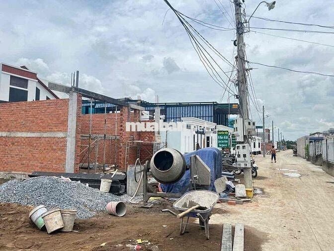 BÁN ĐẤT THỔ CƯ 100% - Ở CẦU TRÀM - SỔ RIÊNG - HỖ TRỢ VAY BANK 70%
