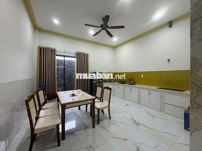 NM CHO THUÊ NHÀ ĐẸP, CÓ THANG MÁY KHU VỰC PHÍA BẮC NHA TRANG
