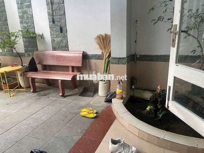 NM Cho thuê nhà nguyên căn hẻm Hoàng Diệu- phía Nam Nha Trang