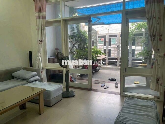 NM Cho thuê nhà nguyên căn hẻm Hoàng Diệu- phía Nam Nha Trang