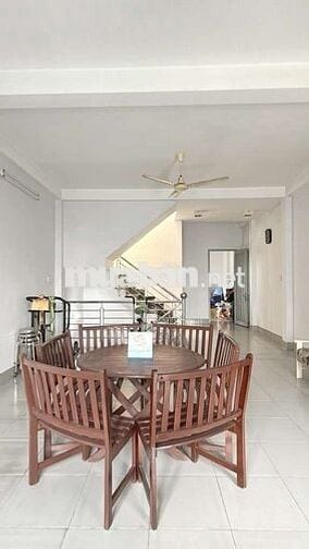 Q BÌNH TÂN - BÁN NHÀ 4 LẦU 90M2 HẺM Ô TÔ VÀO NHÀ ĐẦY ĐỦ TIỆN ÍCH 🎉🎉