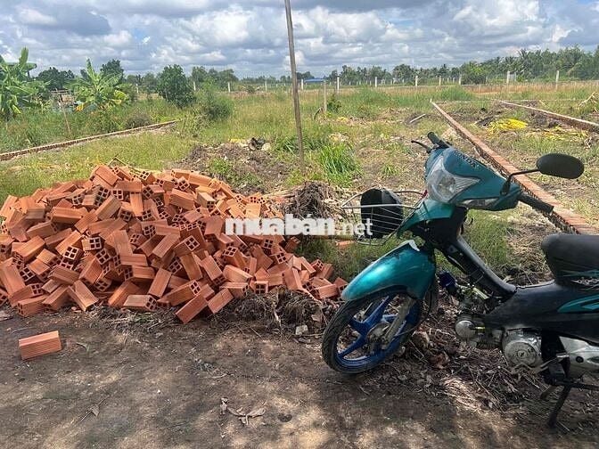 bán đất ODT ngay chợ đức hoà giá 680tr