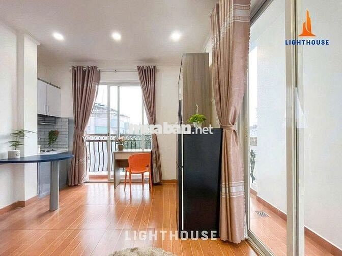 CHO THUÊ CĂN HỘ BAN CÔNG FULL NỘI THẤT GẦN CÔNG VIÊN HOÀNG VĂN THỤ