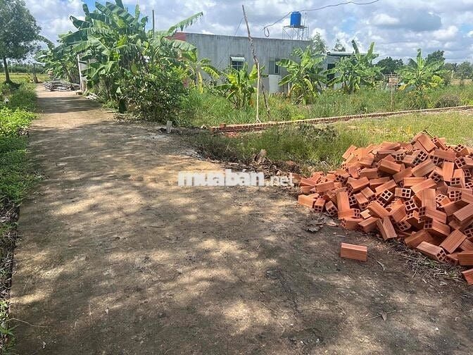 bán đất ODT ngay chợ đức hoà giá 680tr