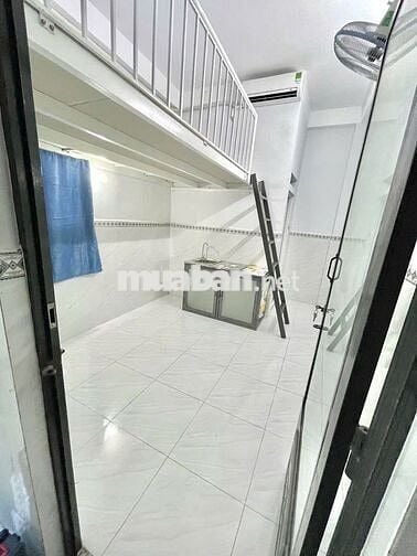 Phòng trọ cửa sổ trời có gác đường Quang Trung gần chợ Hạnh Thông Tây