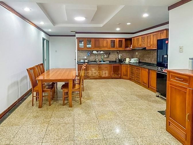 Căn hộ bán tại Hoàng Anh Riverview Thảo Điền gồm 4 phòng ngủ 157m2